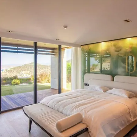 Luxe Yalikavak Villa
